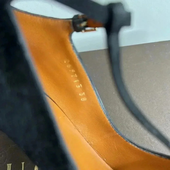 Gucci Black Nero Pump  - Picture 6 of 9